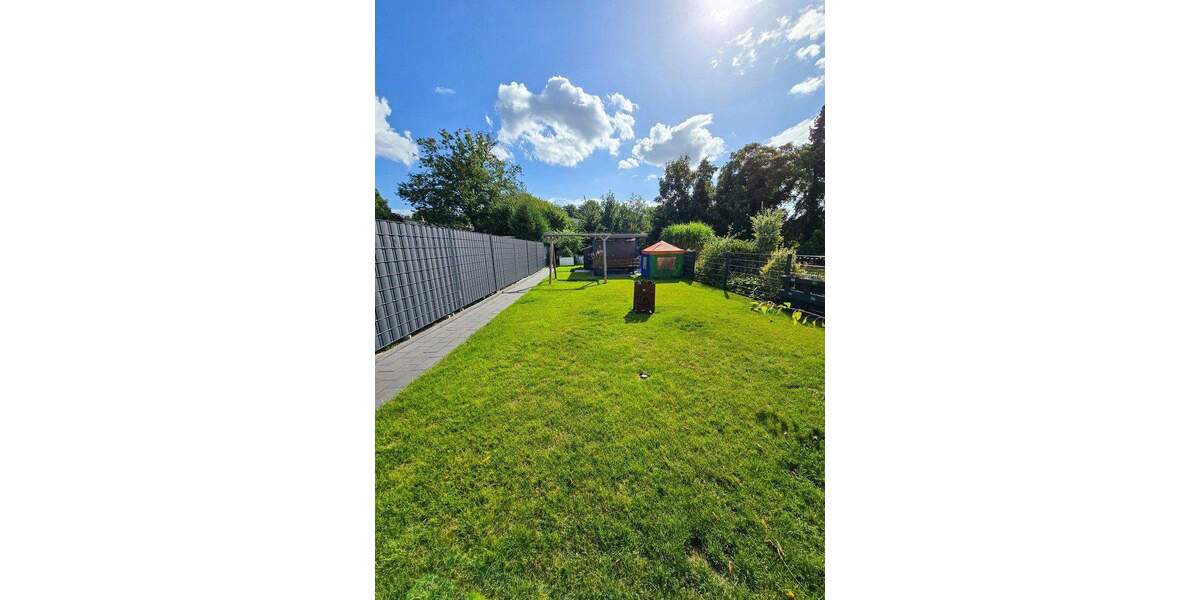 Reihenmittelhaus Salzgitter Lebenstedt - 3 Zimmer, 94 m&sup2;, 285.000&euro; | Angebot:25721092