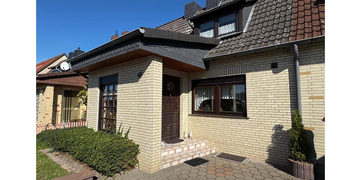 Reihenhaus Salzgitter - 5 Zimmer, 112 m&sup2;, 285.000&euro; | Angebot:26072881