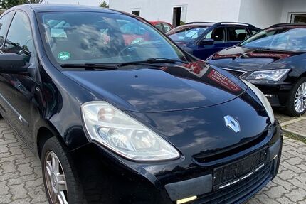 Renault Clio 130.000 km 999 &euro; Goslar 38644