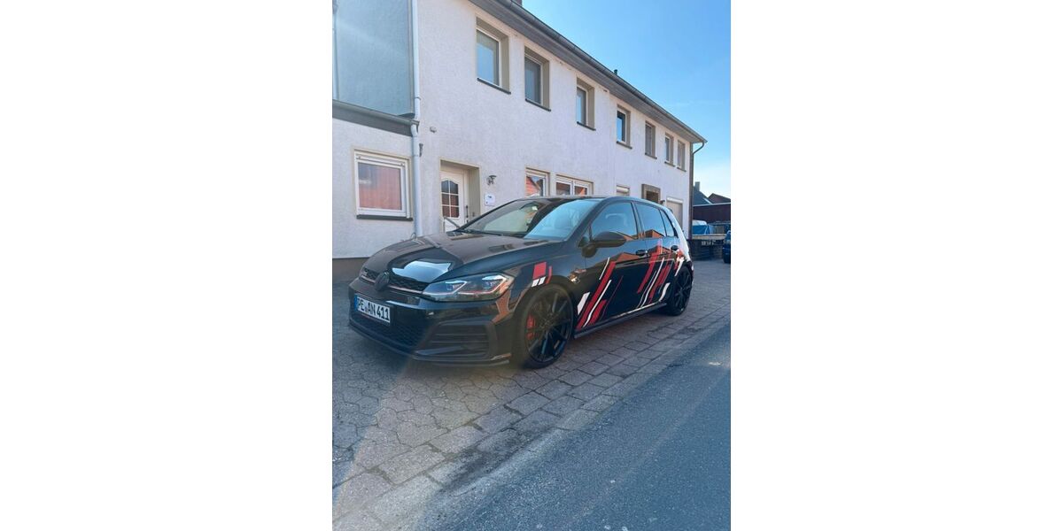 VW Golf 107.638 km 24.500 &euro; Wendeburg 38176