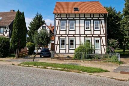 Haus Osterwieck - 7 Zimmer, 223 m&sup2;, 260.000&euro; | Angebot:25832285