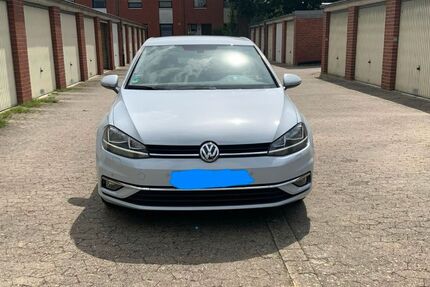 VW Golf 102.500 km 13.900 &euro; Braunschweig 38112