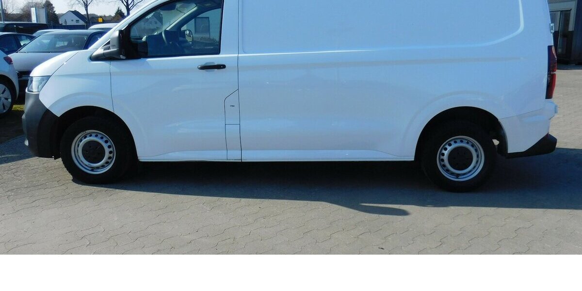 VW T7 Transporter 2.0 Lang TDI 3Sitze Navi Klima 12.200 km 30.990 &euro; Vordorf 38533