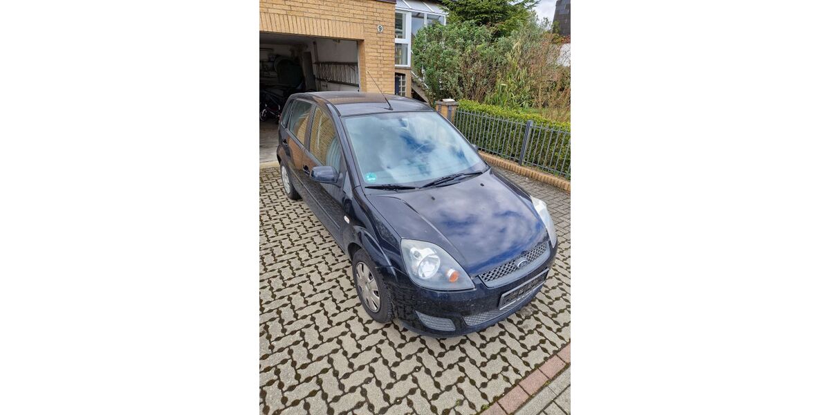 Ford Fiesta 137.580 km 1.700 &euro; Veltheim/ohe 38173