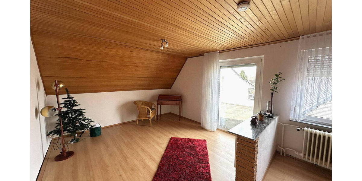 Einfamilienhaus Königslutter (Lauingen) Lauingen - 7 Zimmer, 201 m&sup2;, 309.000&euro; | Angebot:25957460