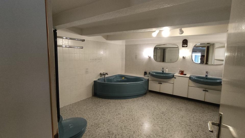 Reihenhaus Schladen-Werla Werla - 7 Zimmer, 130 m&sup2;, 88.000&euro; | Angebot:24237665