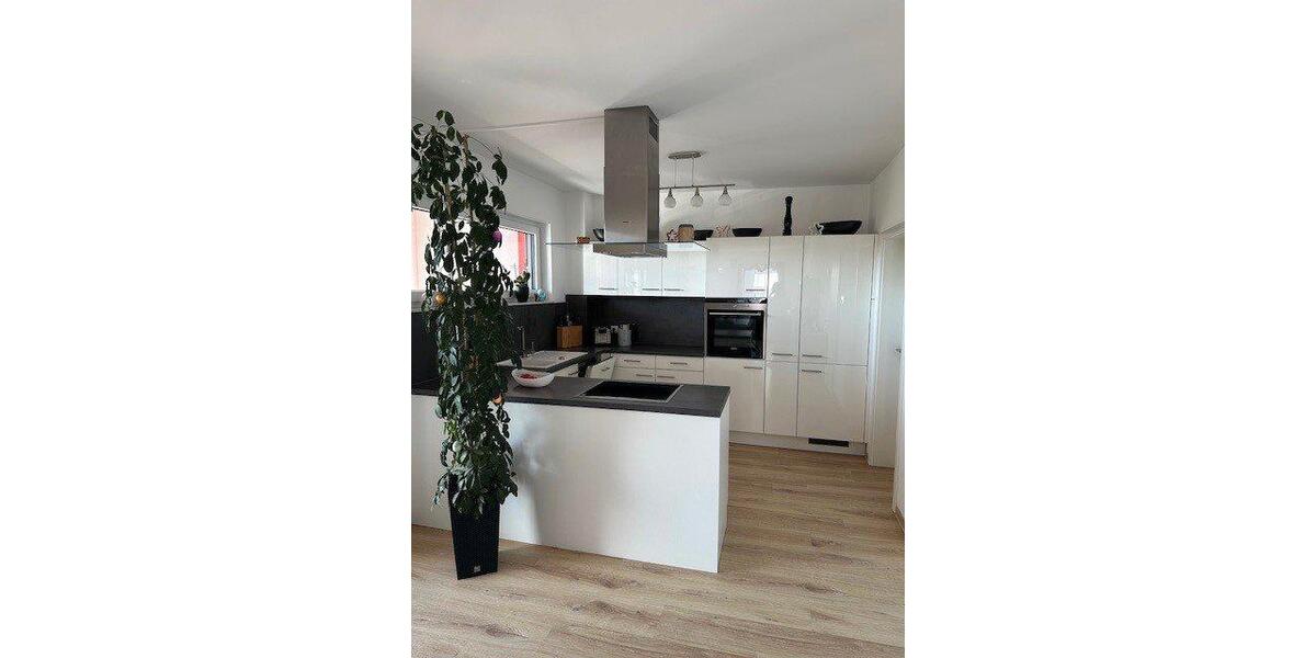 Etagenwohnung Wolfenbüttel Adersheim - 3 Zimmer, 101 m&sup2;, 1.060&euro; | Angebot:26505269