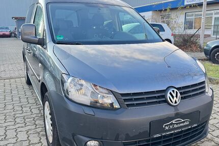 VW Caddy 145.000 km 5.950 &euro; Goslar 38640