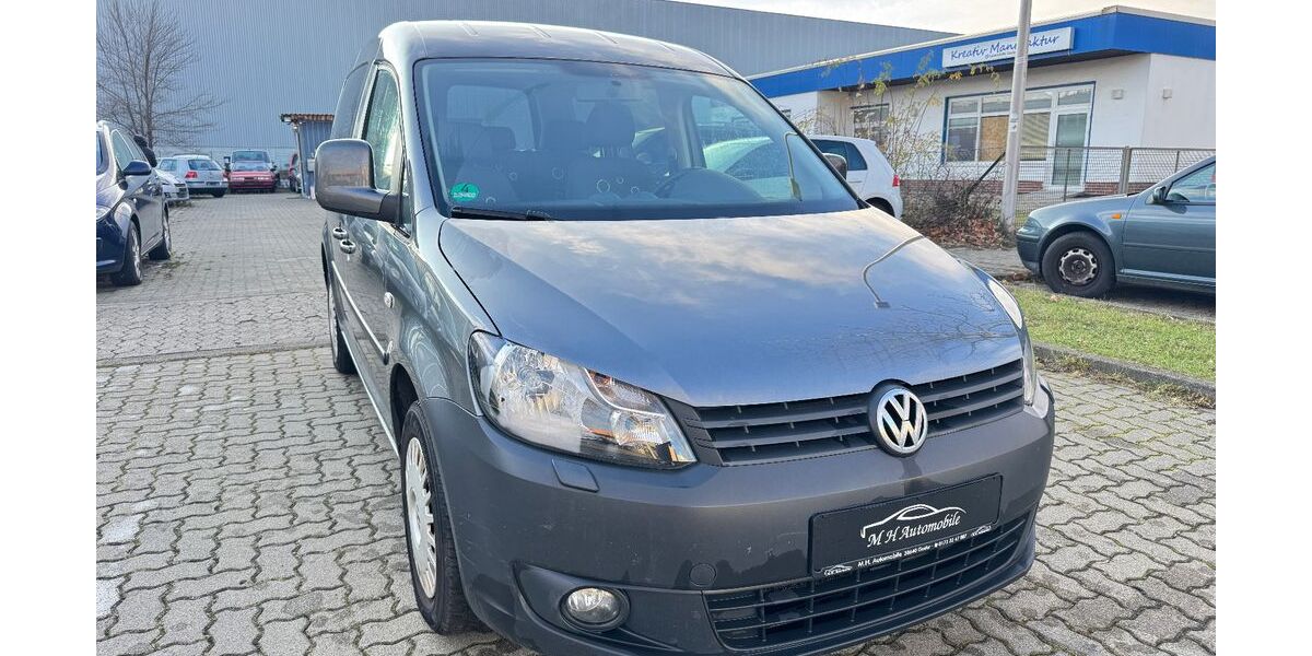 VW Caddy 145.000 km 5.950 &euro; Goslar 38640