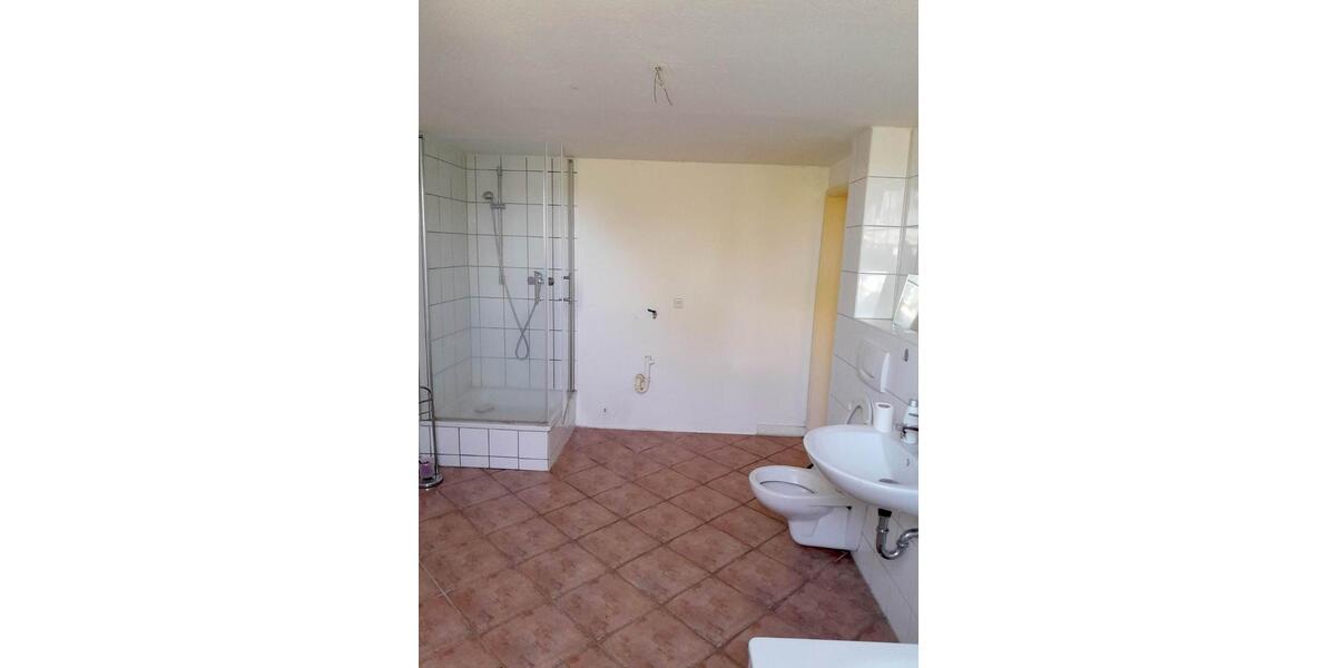 Dachgeschoßwohnung Schöningen - 6 Zimmer, 150 m&sup2;, 750&euro; | Angebot:25961083