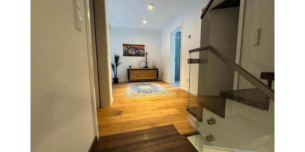 Reihenhaus Braunschweig Lehndorf-Watenbüttel - 12 Zimmer, 150 m&sup2;, 2.100&euro; | Angebot:25422909