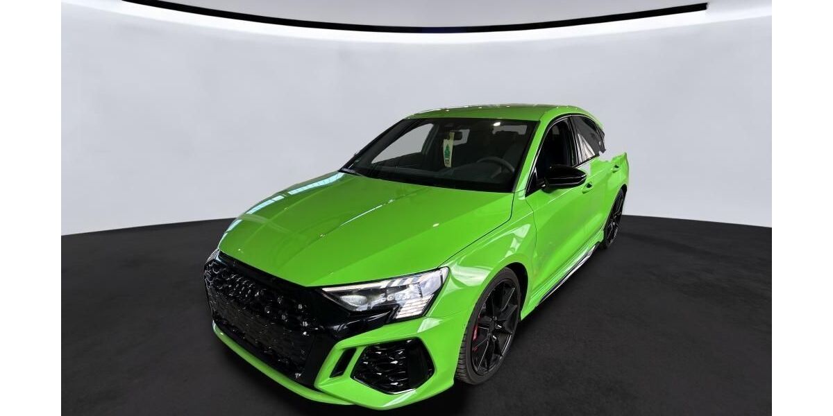 Audi RS3 102.348 km 43.890 &euro; Goslar 38644