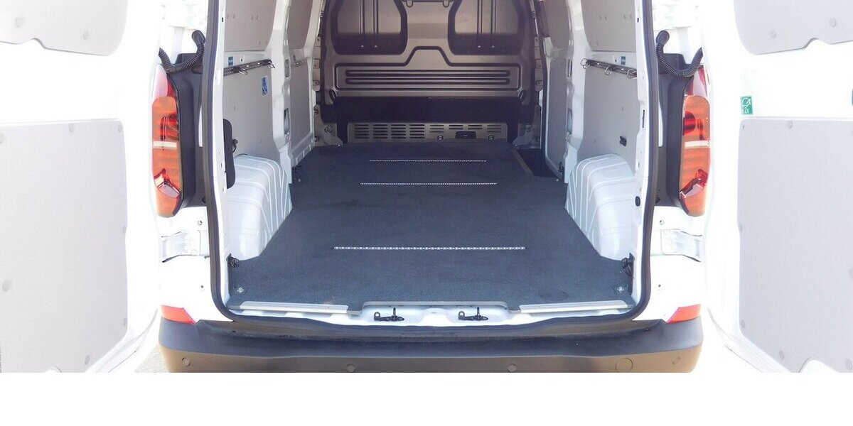 VW T7 Transporter 2.0 Lang TDI 3Sitze Navi Klima 12.200 km 30.990 &euro; Vordorf 38533