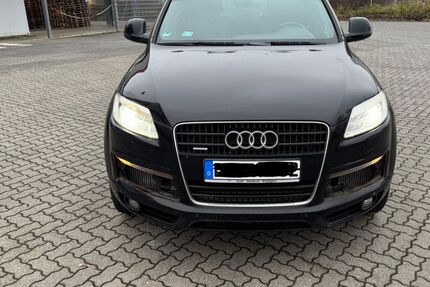 Audi Q7 150.000 km 6.950 &euro; Braunschweig 38112