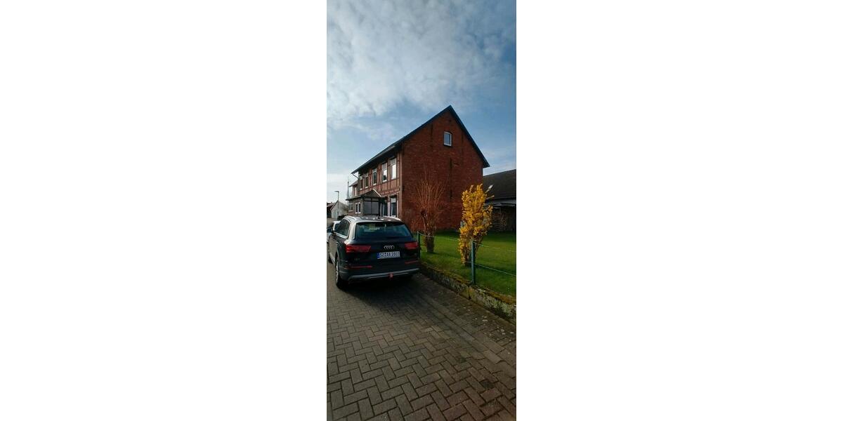 Einfamilienhaus Salzgitter Ortschaft Südost - 11 Zimmer, 207 m&sup2;, 139.000&euro; | Angebot:24294255