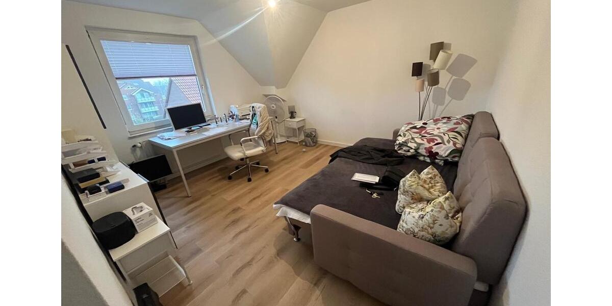 Etagenwohnung Holle - 3 Zimmer, 85 m&sup2;, 1.090&euro; | Angebot:25722218