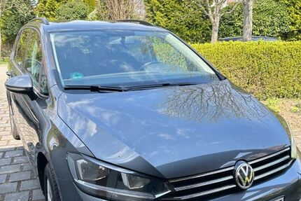 VW Touran 220.000 km 10.400 &euro; Veltheim/Ohe 38173