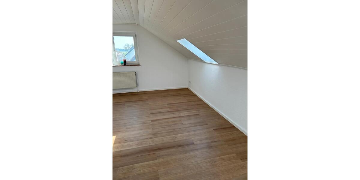 Dachgeschoßwohnung Braunschweig Timmerlah-Geitelde-Stiddien - 2 Zimmer, 53 m&sup2;, 550&euro; | Angebot:25994108