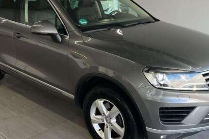 VW Touareg 165.000 km 18.990 &euro; Braunschweig 38116