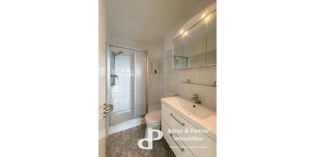 **LEBEN IM HÖCHSTEN WOHNHAUS BRAUNSCHWEIGS - MIT BALKON UND SEEBLICK** - Appartement Braunschweig Lehndorf-Watenbüttel | Angebot:27329111