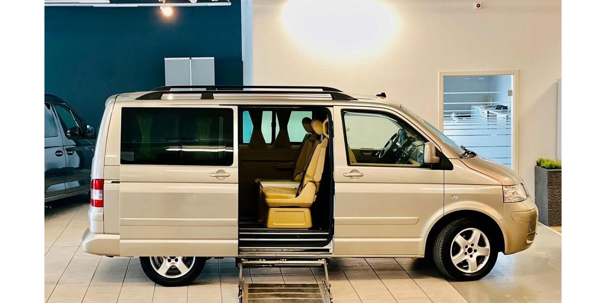 VW T5 Multivan 159.000 km 25.500 &euro; Salzgitter 38259