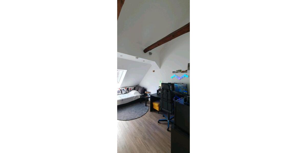 Dachgeschoßwohnung Adenbüttel - 4.5 Zimmer, 125 m&sup2;, 1.300&euro; | Angebot:26522368