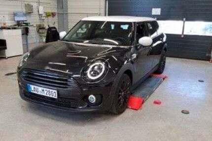 Mini Cooper Clubman 47.605 km 23.497 &euro; Peine 31228