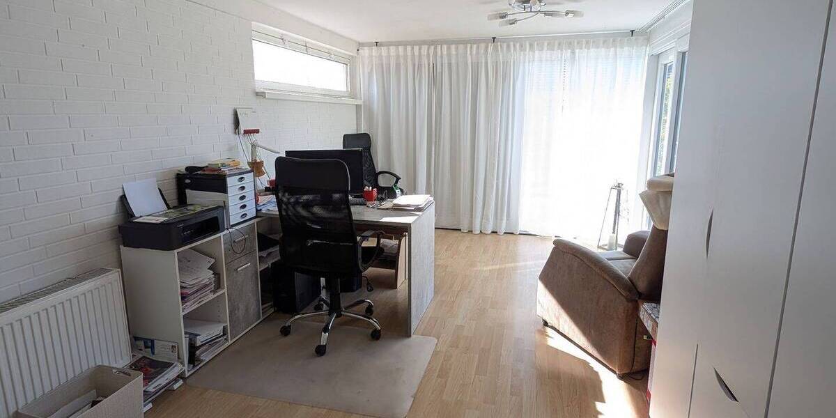 Mehrfamilienhaus, Wohnhaus Salzgitter Sauingen - 7 Zimmer, 240 m&sup2;, 348.000&euro; | Angebot:25865296