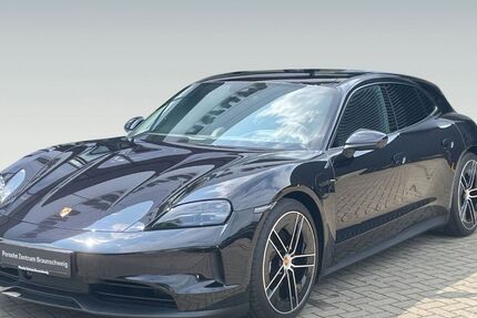 Porsche Taycan 6.650 km 104.830 &euro; Braunschweig 38114