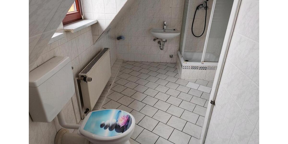 Dachgeschoßwohnung Wolfenbüttel Adersheim - 3.5 Zimmer, 75 m&sup2;, 640&euro; | Angebot:25890676