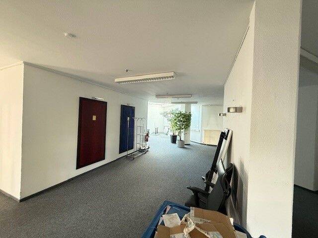 Gewerbeobjekt Braunschweig Innenstadt - 5 Zimmer, 396 m&sup2;, 3.564&euro; | Angebot:25734661