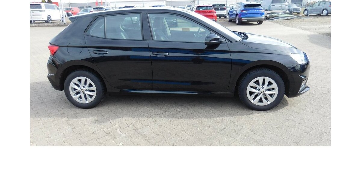 Skoda Fabia 1.0 SelectionTSI BMT Klima Navi 26.300 km 16.990 &euro; Vordorf 38533