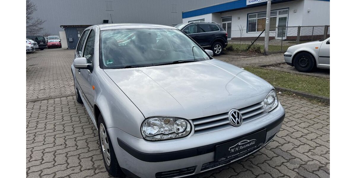 VW Golf 73.000 km 3.950 &euro; Goslar 38640