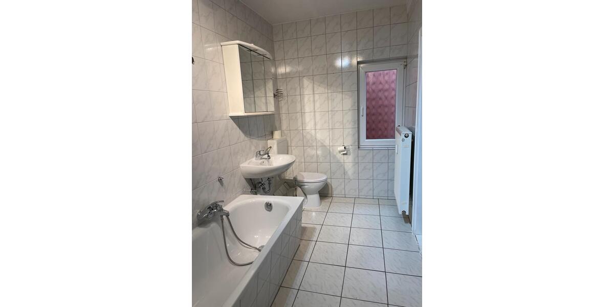 Mehrfamilienhaus, Wohnhaus Königslutter am Elm - 13 Zimmer, 270 m&sup2;, 288.000&euro; | Angebot:25935735