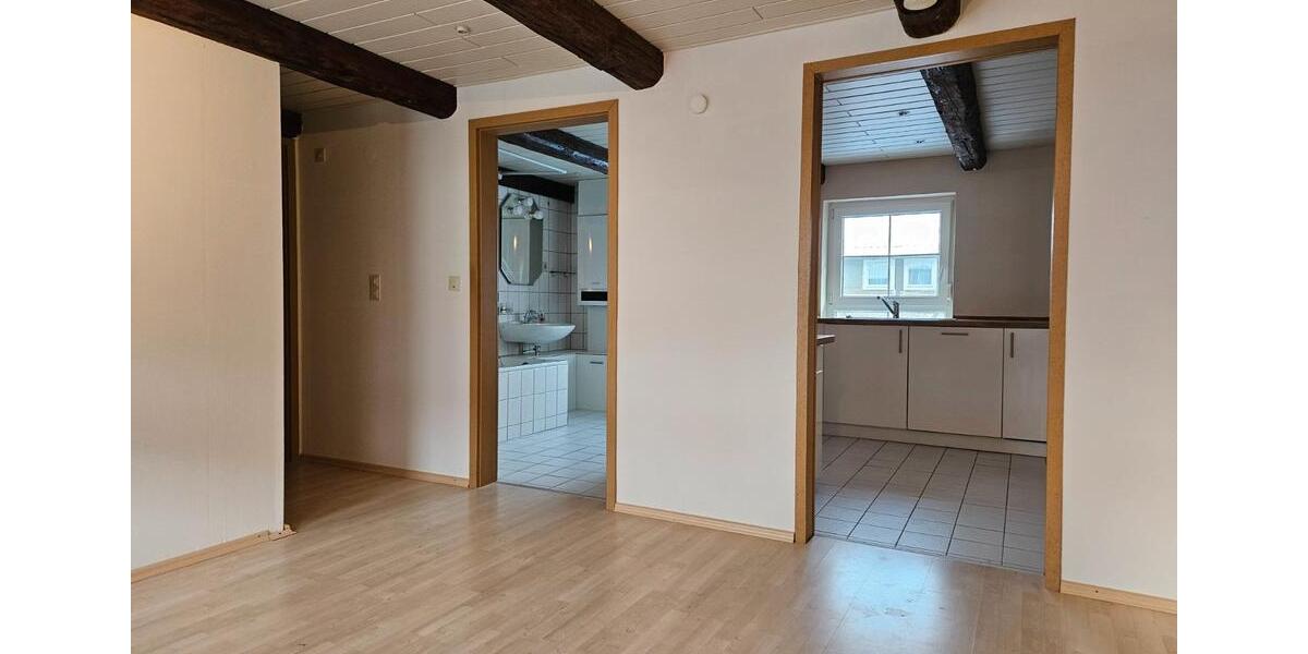 Etagenwohnung Börßum - 2.5 Zimmer, 75 m&sup2;, 500&euro; | Angebot:26073922