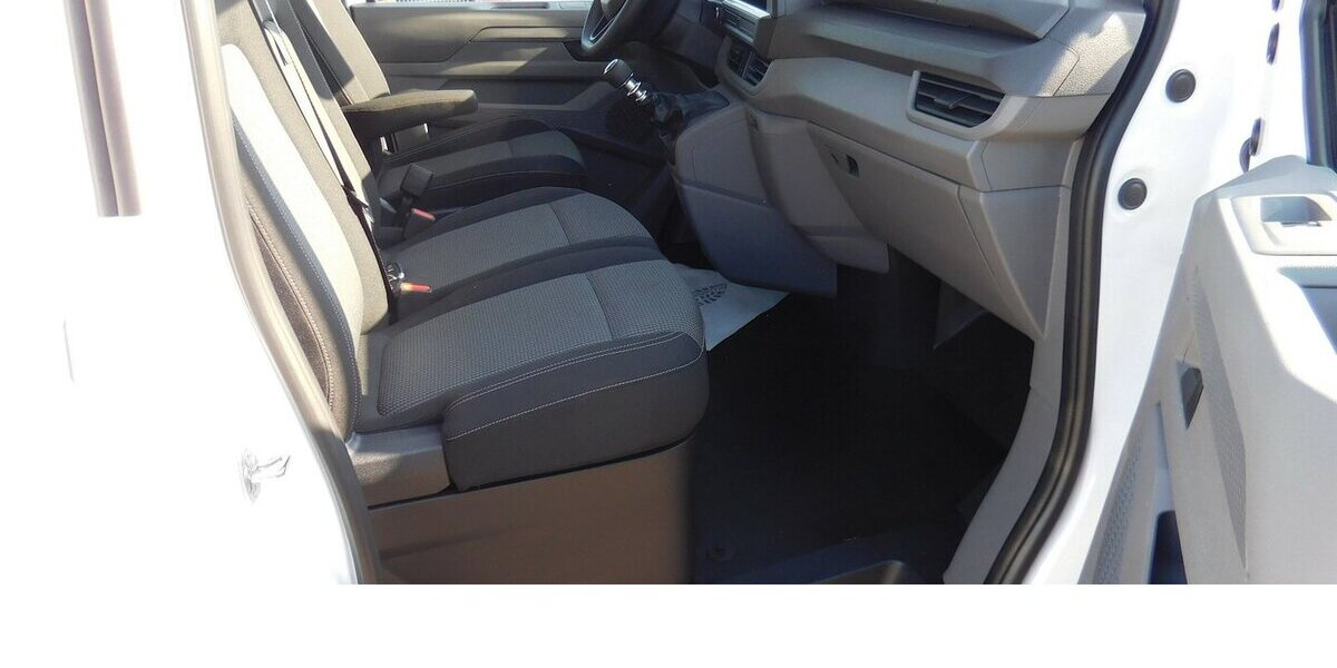 VW T7 Transporter 2.0 Lang TDI 3Sitze Navi Klima 12.200 km 30.990 &euro; Vordorf 38533