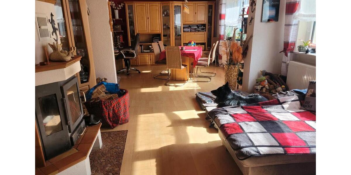 Einfamilienhaus Salzgitter Ortschaft Südost - 9 Zimmer, 196 m&sup2;, 320.000&euro; | Angebot:25637859