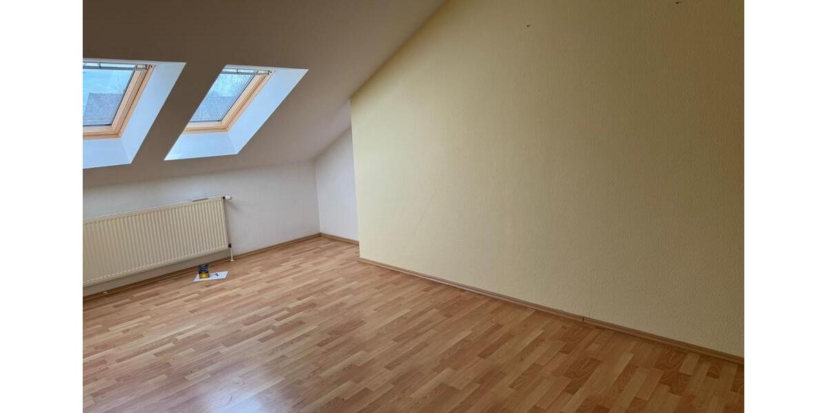 Etagenwohnung Salzgitter Ortschaft Ost - 3 Zimmer, 75 m&sup2;, 700&euro; | Angebot:25961106
