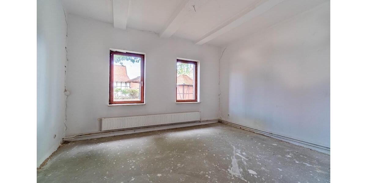 Mehrfamilienhaus, Wohnhaus Liebenburg - 15 Zimmer, 344 m&sup2;, 99.000&euro; | Angebot:25304777