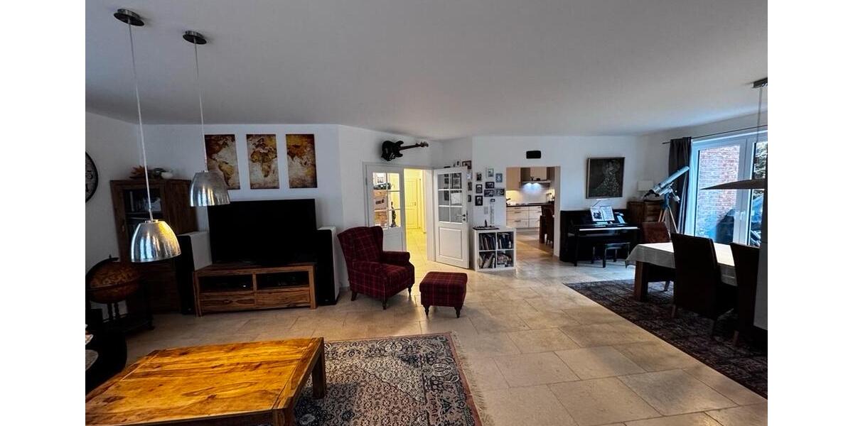 Einfamilienhaus Lehre - 3 Zimmer, 225 m&sup2;, 2.500&euro; | Angebot:25996872