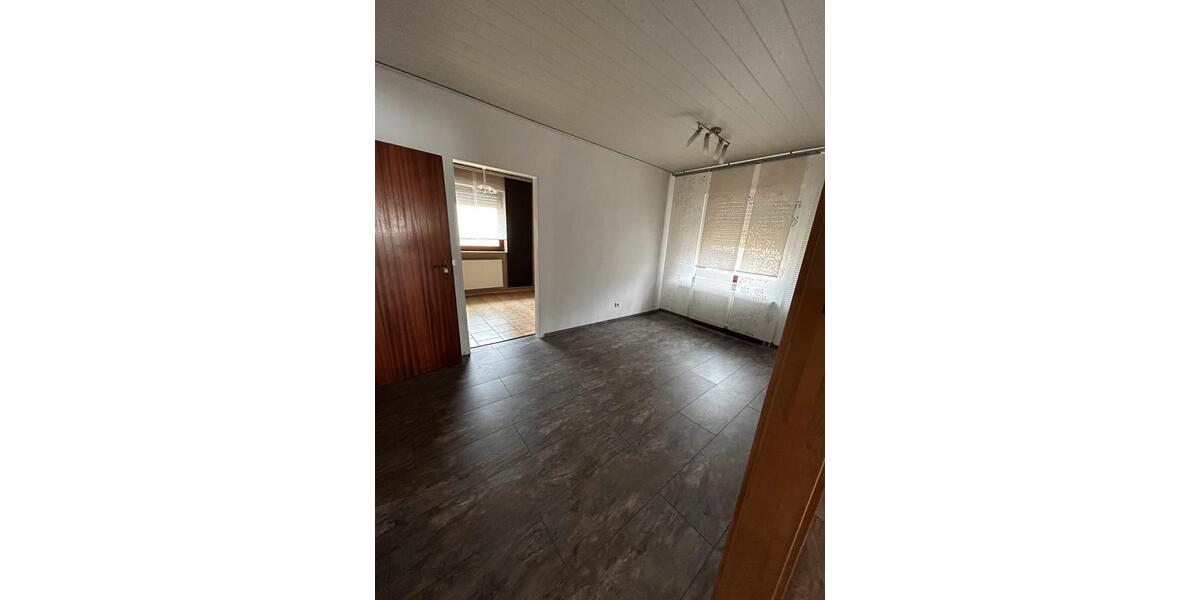 Bungalow Königslutter am Elm - 4 Zimmer, 117 m&sup2;, 1.200&euro; | Angebot:25116320