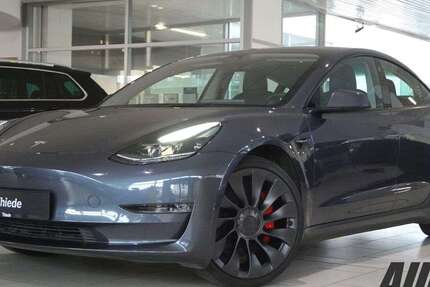 Tesla Model 3 76.850 km 28.650 &euro; Schöningen 38364