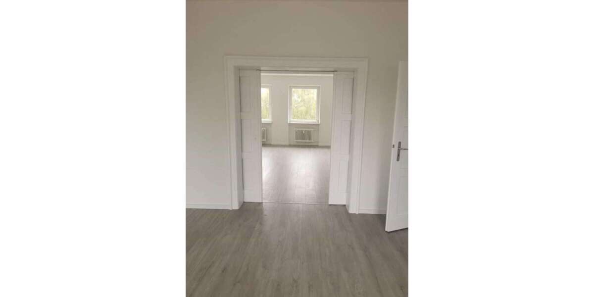 Etagenwohnung Salzgitter Bad - 4 Zimmer, 126 m&sup2;, 693&euro; | Angebot:22511306