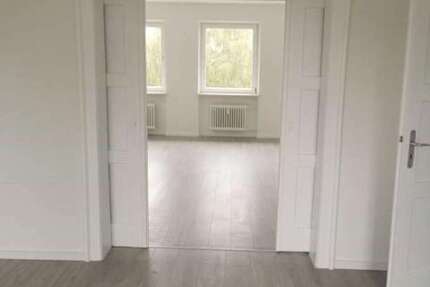 Wohnung Salzgitter Bad - 4 Zimmer, 126 m&sup2;, 693&euro; | Angebot:22511306