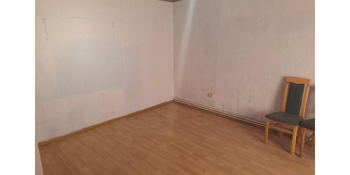 Mehrfamilienhaus, Wohnhaus Schöningen - 15 Zimmer, 330 m&sup2;, 125.000&euro; | Angebot:25397542