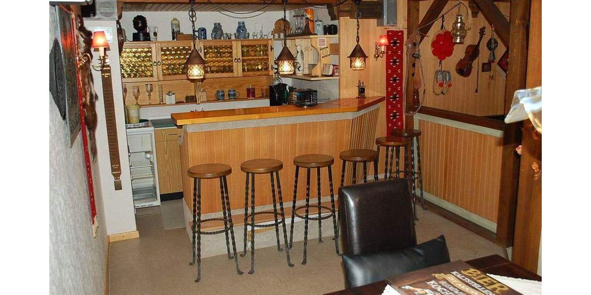 Einfamilienhaus Salzgitter Lebenstedt - 8 Zimmer, 208 m&sup2;, 419.900&euro; | Angebot:26202289