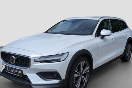 Volvo V60 Cross Country 15.275 km 48.490 &euro; Braunschweig 38114