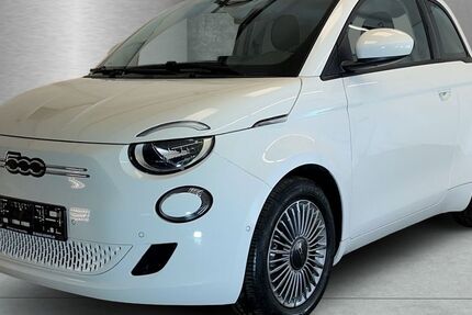 Fiat 500e 13.307 km 18.450 &euro; Braunschweig 38126