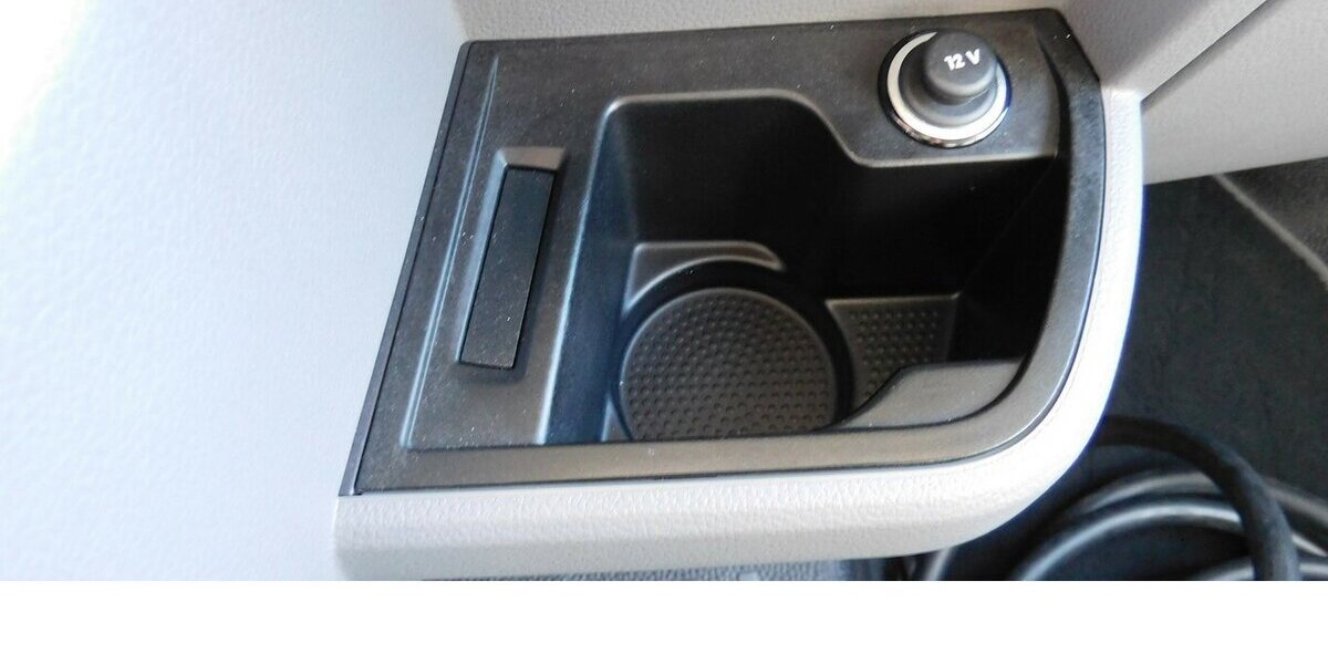 VW T6.1 Transporter Abt e-Lang DSG 4-Gang 7 Sitze 4.900 km 19.990 &euro; Vordorf 38533