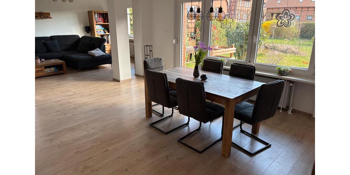 Einfamilienhaus Söhlde - 5.5 Zimmer, 145 m&sup2;, 340.000&euro; | Angebot:26032010